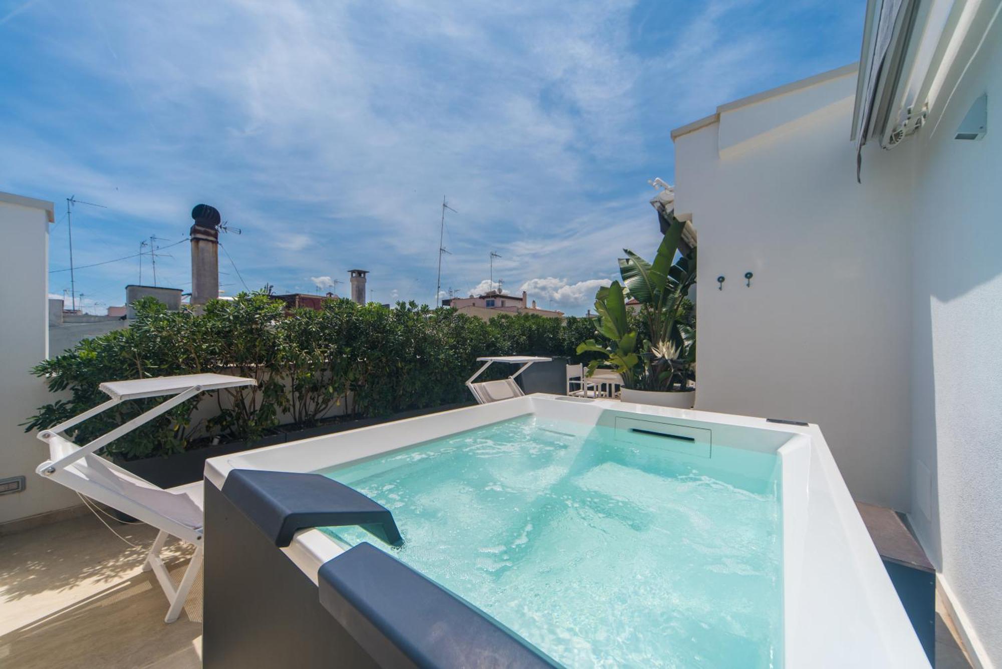 Suite Santa Chiara Trani Exterior photo